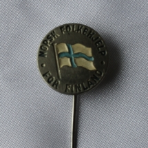 Norsk Folkehjelp for Finland nål