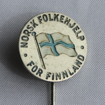 Norsk Folkehjelp For Finland nål men med skrivefeil 2 n i Finnland