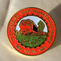 Statsbanenes verkstedarbeiderforening jubileums merke 100 år i 1994 (Gitt av Eva Andresen)