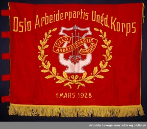 Oslo arbeiderpartis ungdomskorps Forside Fanetekst: Oslo Arbeiderpartis Ungd.korps 1 mars 1928