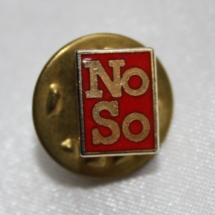Norsk Sosionomforbund pin - etablert 1959 gikk inn i FO i 1992 ( merke ligger i samlingen til Ralf Stahlke)