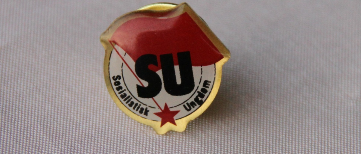 SU pin